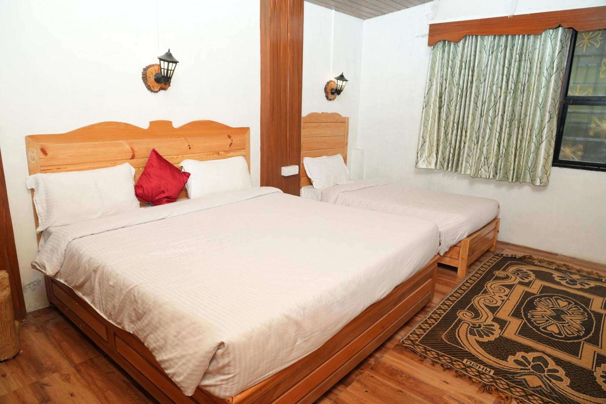 Vetrivel International By Brown Tree Resorts コダイカナル エクステリア 写真